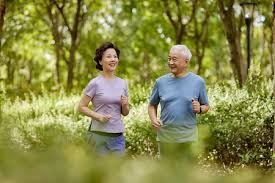 伊森帽出快攻 阿门爆扣秀弹跳天赋